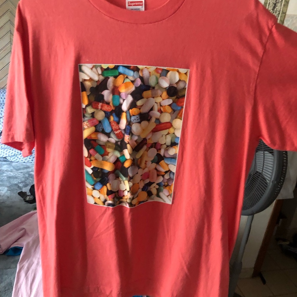 Supreme pill tee shirt medium